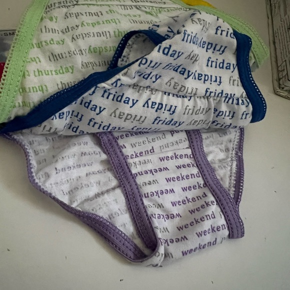 Sweet n Sassy - 5-PACK+1FREE Girl’s 4X Small Underwear - Picture 7 of 8